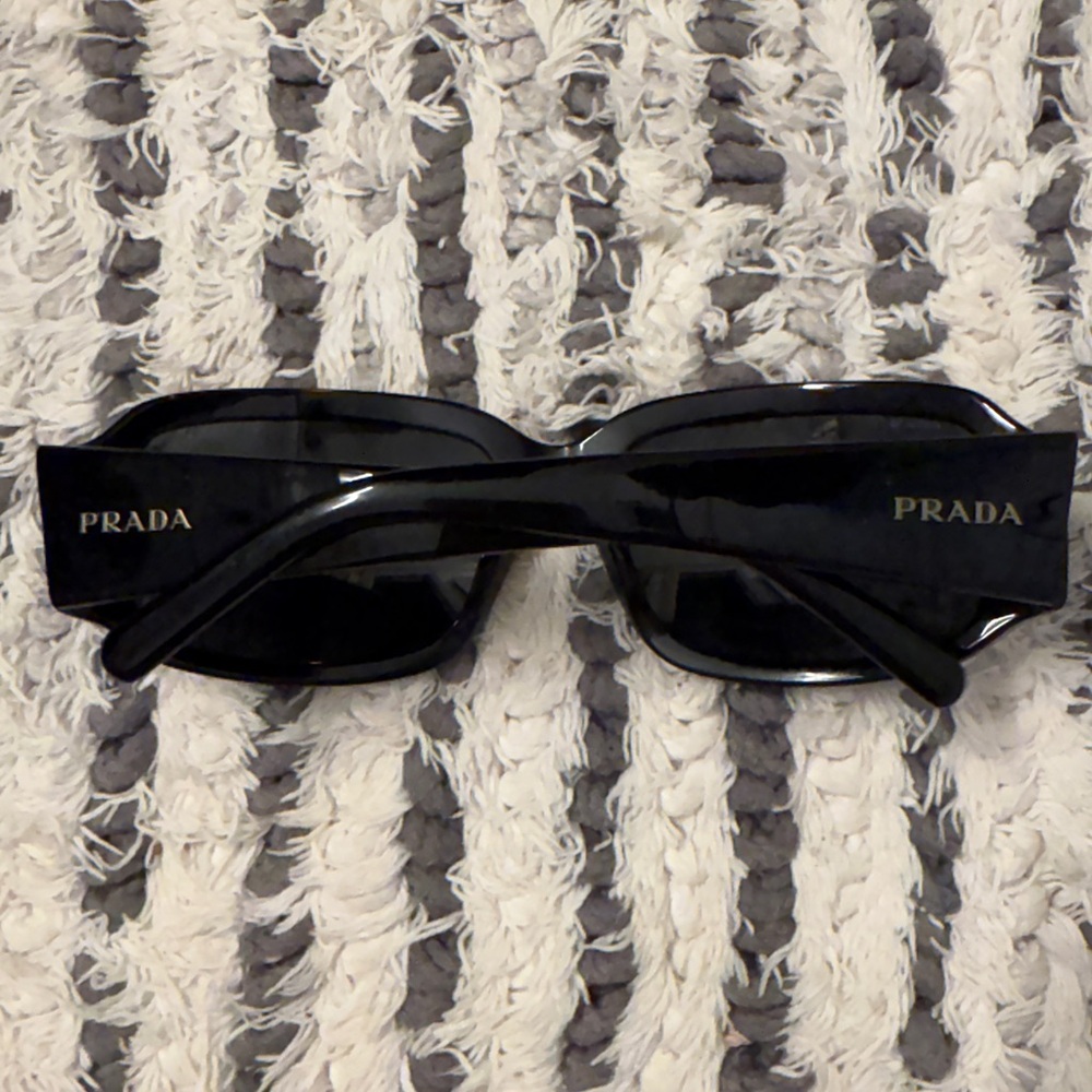 Prada Black Sunglasses - Picture 6 of 6